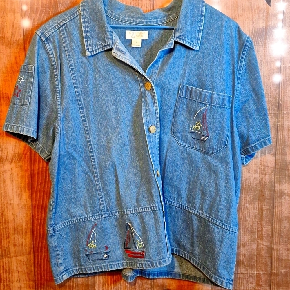 CHRISTOPHER AND BANKS BUTTON DOWN TOP SIZE LARGE EMBROIDERED 2002